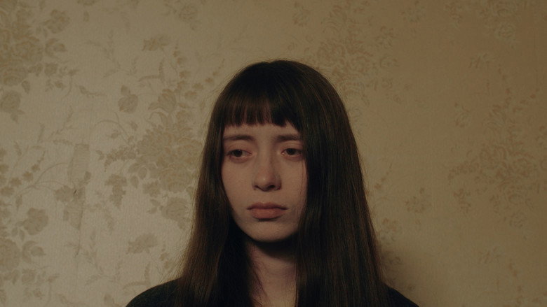 Mia still 1