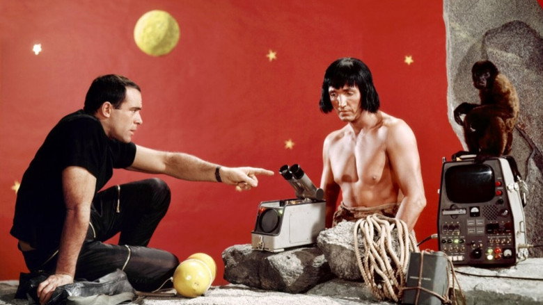 Robinson Crusoe on Mars still 7